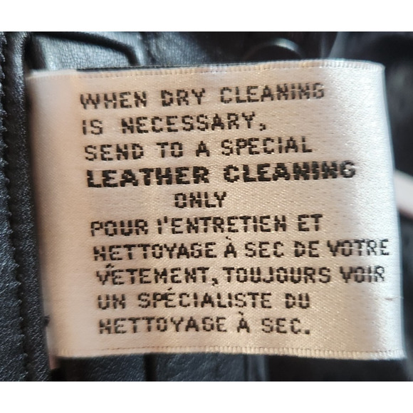 First Gear Women's Black Leather Biker Jacket Sz Lg Lot of Pockets Venting - Picture 11 of 14